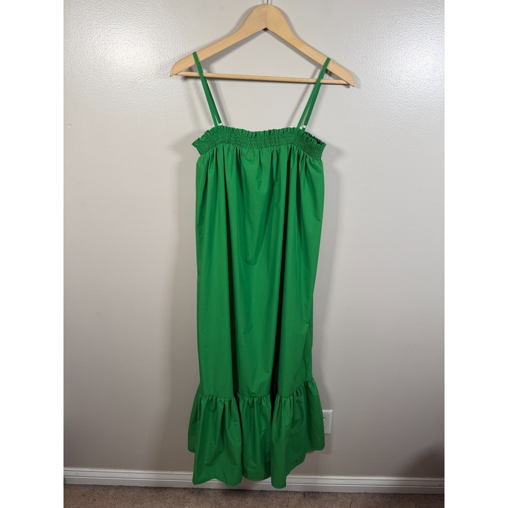 GiGio Maxi Dress Size Medium Kelly Green Smoked Bodice Tiered Ruffle Hem